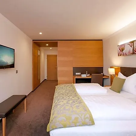 Hotel-gasthof Beim Böckhiasl Hotel 3*