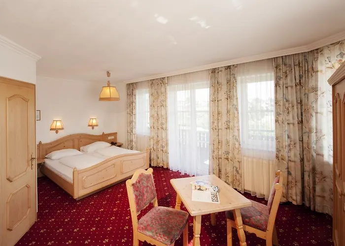 Hotel-gasthof Beim Boeckhiasl מלון 3*